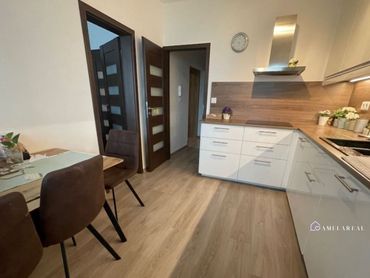 REZERVOVANÉ: Krásny 4i kompet zrekonštruovaný byt | Rajecká