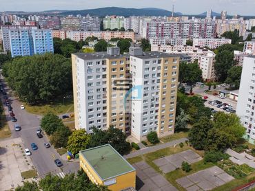 2-izb byt prerobený na 3 izb.byt, Hrobákova ulica, Bratislava, Petržalka.  Znalecký posudok ZADARMO.
