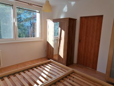 2 izbovy slnecny byt- 500 eur vratane energii
