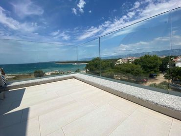 Pěkný mezonet s otevřeným výhledem na moře, Pag, Chorvatsko