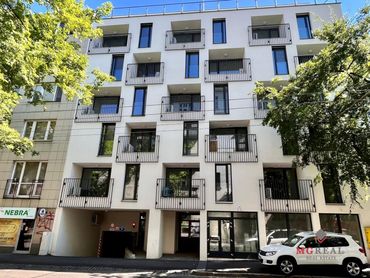 PREDAJ: Tichý nový 2i byt s balkónom, Mickiewiczova ul., Staré Mesto