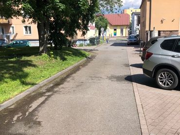 Prenajmem 2 parkovacie statia v centre Popradu