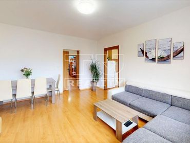 EXKLUZÍVNE na predaj pekný, slnečný 3i byt v Banskej Bystrici - Podlavice, o rozlohe 63,8 m2