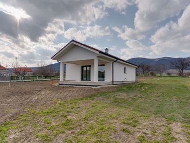 NEO – 3izbový rodinný dom s výhľadom na Malé Karpaty Rezervované