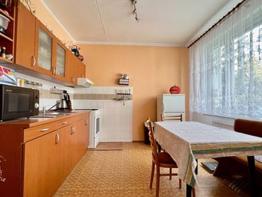 NEWCASTLE⏐3 izb. bytu s balkónom na ul. Karpatská, voľný od 1.10.2022