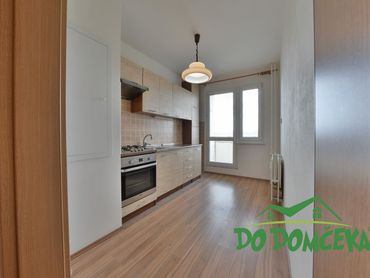 REZERVOVANÉ 3-izbový byt po kompletnej rekonštrukcii s lodžiou, Magurská, Banská Bystrica