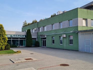 PRENÁJOM kancelárskych a administratívnych priestorov,Pezinok