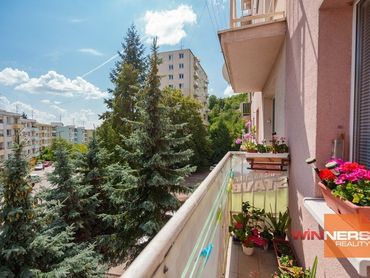 Ponúkame Vám exkluzívne na predaj 3i byt po čiastočnej rekonštrukcií, v blízkosti centra Banská Štia