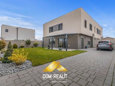 DOM-REALÍT ponúka 4izb (dom) byt so záhradou a parkovaním v Jarovciach