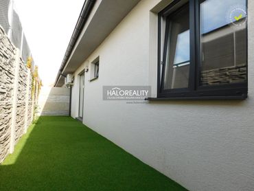 HALO reality - Predaj, rodinný dom Kolárovo, energetická trieda A, terasa 25 m2 - NOVOSTAVBA - ZNÍŽE