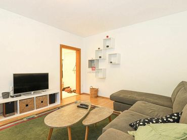 HERRYS - Na prenájom zariadený 3 izbový byt s lodžiou v príjemnej lokalite na Kramároch