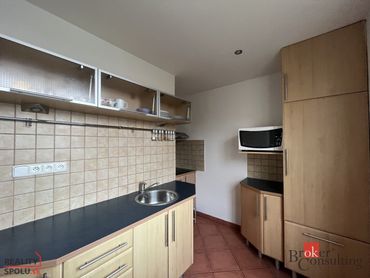 Na predaj 2 - izbový byt, centrum- Nitra