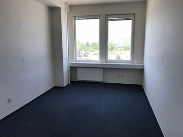 AB Rybničná - prenájom kancelárie o výmere 19 m2