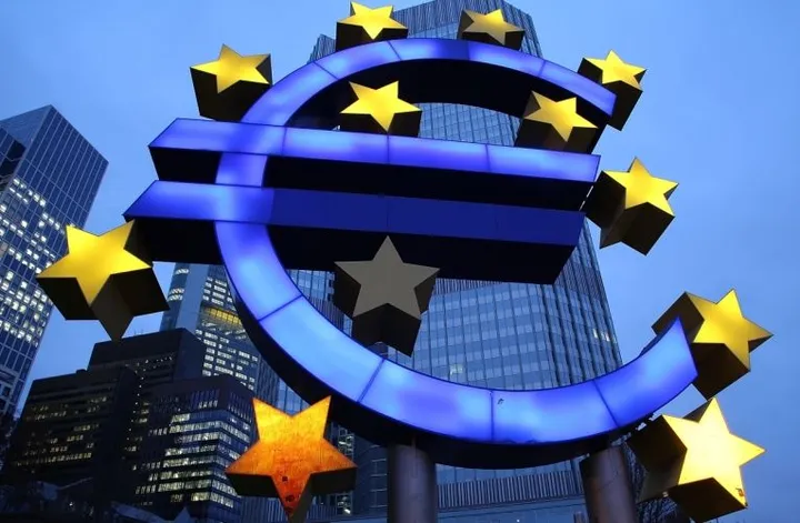 Objem úverov na kúpu nehnuteľnosti dosahuje v eurozóne 40 % HDP