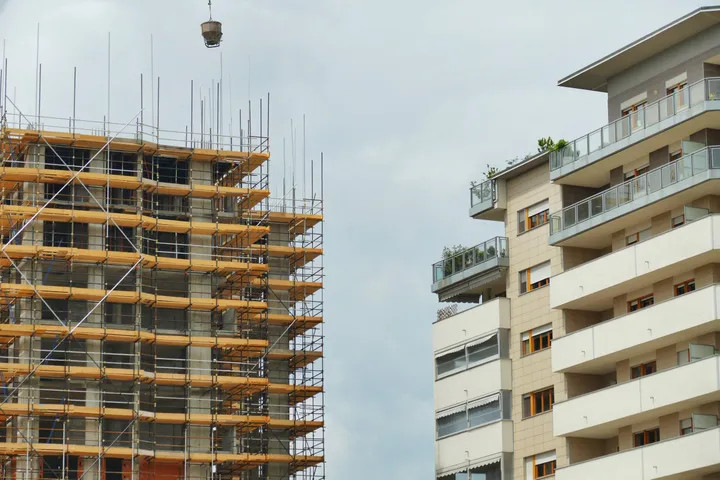 Porovnanie cien novostavieb a starších bytov 2024