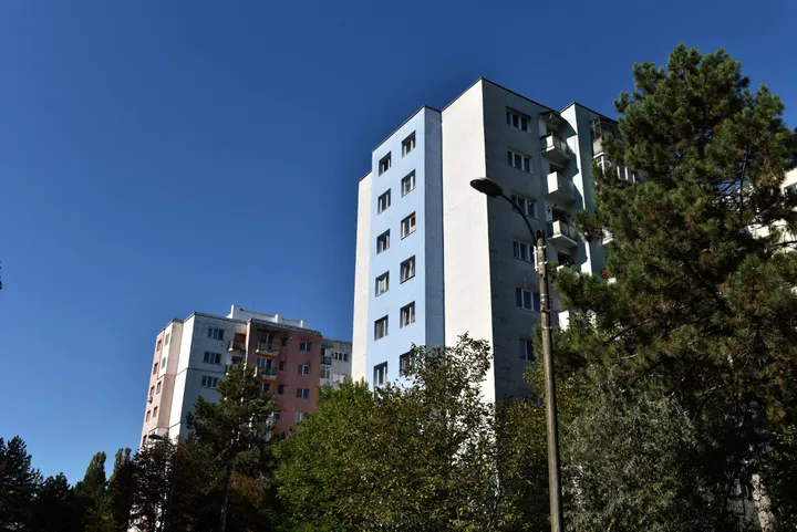 Rastúce ceny bytov v Košiciach už tlačia aj na ceny prenájmov. Koľko stoja prenájmy v polovici roka 2025?