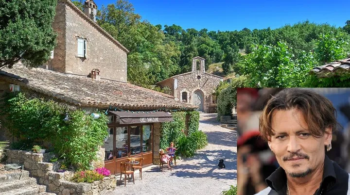 Johnny Depp predáva celú dedinku v južnom Francúzsku