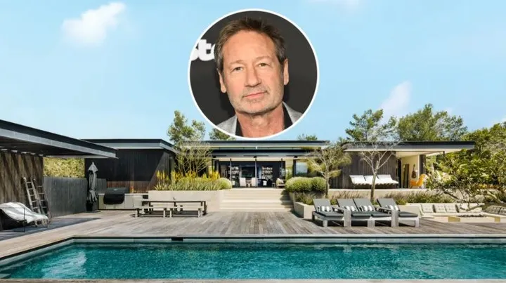 David Duchovny „dokalifornikoval“. Predáva svoj dlhoročný dom v Malibu za 12,5 milióna dolárov