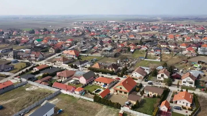 Čo čaká záujemcov o rodinný dom v Galante a jej okolí?