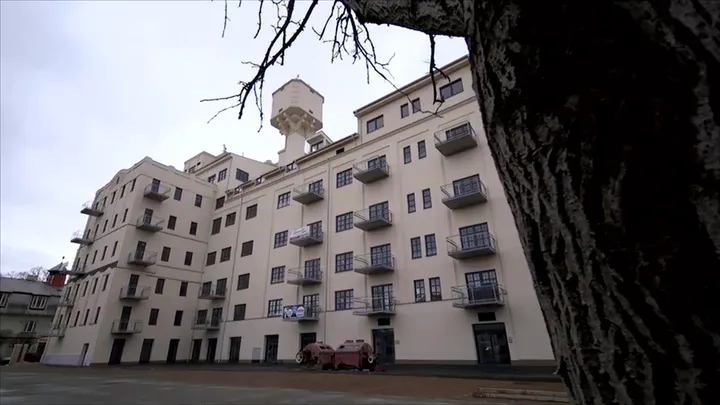 Druhá vlna pandémie rast cien nehnuteľností nezastavila, najviac zdraželi byty v košickom centre