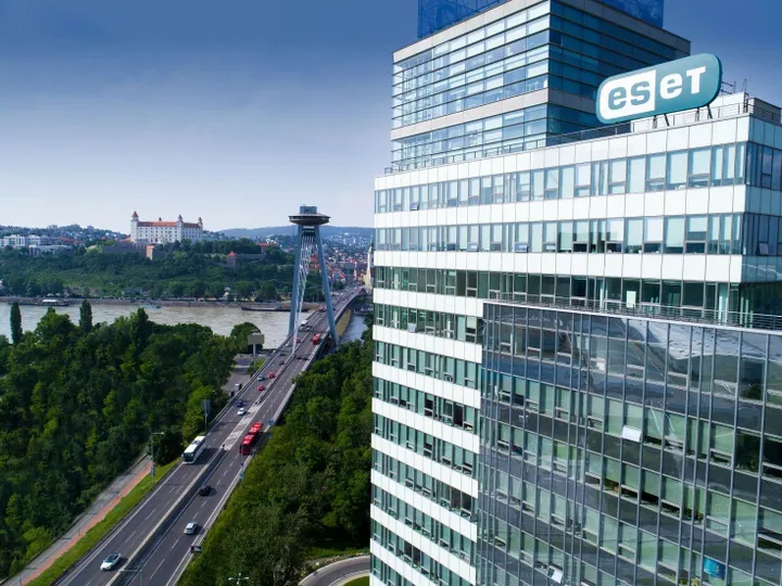 Aupark Tower predĺžil zmluvu so spoločnosťou ESET