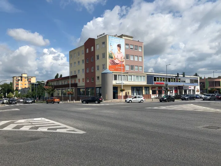 Franco RE kancelárie na 8 mesiacov bez platenia nájmu