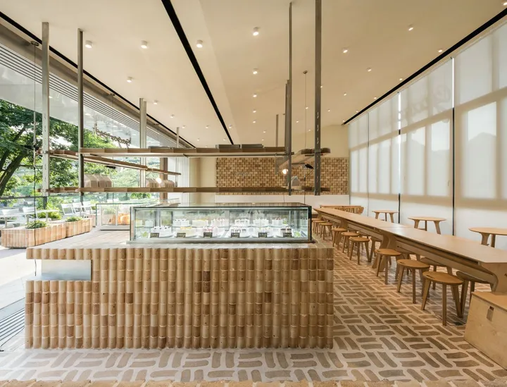 GAGA TOAST Bakery