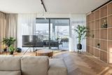 Luxusný penthouse s jedinečnými výhľadmi, zariadený v modernom škandinávskom štýle