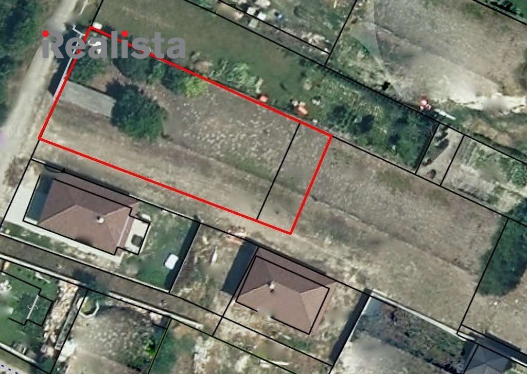 Stavebný pozemok s platným stavebným povolením na rodinný dvojdom - Šamorín / Bučuháza