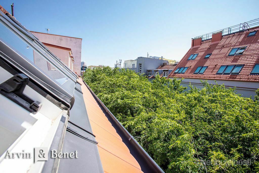 Arvin & Benet | Unikátny, vzdušný loft s jedinečnou atmosférou v centre mesta