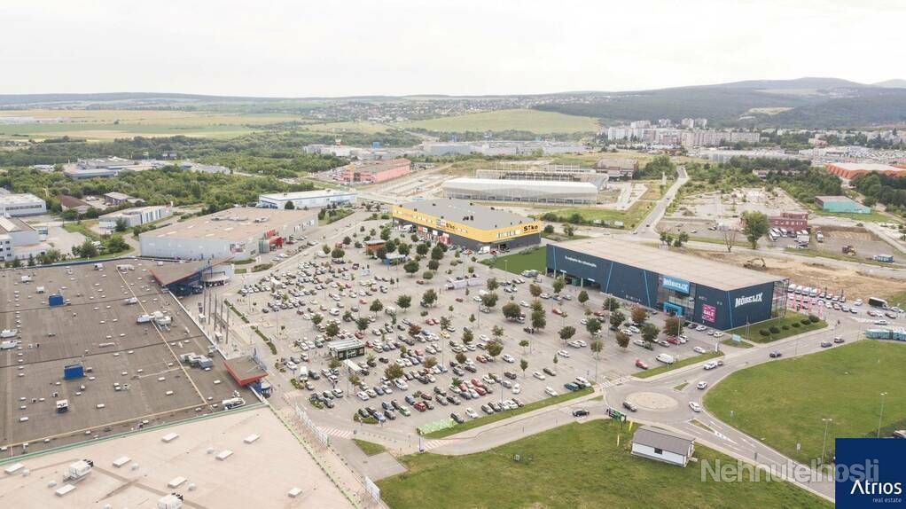 ATRIOS PRENÁJOM - atraktívny obchodný priestor, 200-1800 m2, Košice