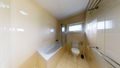 Vzdušný 3 izbový byt v novšom bytovom dome v Rovinke, Hlavná ulica s dvoma parkovacími miestami
