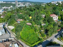 Ponúkame na predaj výnimočný stavebný pozemok v Bratislave v Starom meste