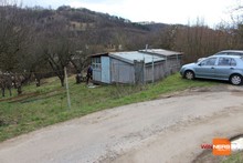 REZERVOVANÉ - Predaj záhrady, pozemok s chatkou 942  m2,  Banská Bystrica - Jakub