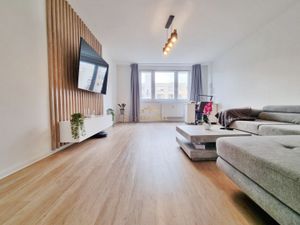 Luxusný 4-izbový byt s loggiou, 82 m², Bukureštská ulica
