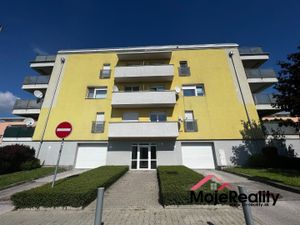 Na predaj 3 izbový byt (trojizbový), Trenčín