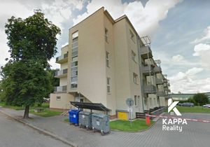 Na predaj veľký 3 izbový byt, Trenčín, 88 m2, parkovacie miesto