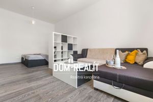 DOM-REALÍT a maklér Vríčanová Veronika Vám ponúka na predaj veľký 1 izbový byt v Bratislave – Staré 