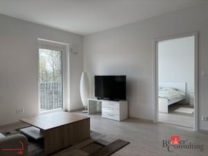 2 izbový byt s parkovaním Bratislava Ružinov - Nivy, Hraničná ul. PRENÁJOM