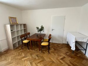 Na prenájom: Veľký 2-izbový byt 64 m2, ul. 28. októbra, Trenčín - Dlhé Hony