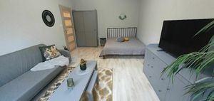 Prenájom 1-izbový tehlový,  kompletne zrekonštruovaný byt , Sídlisko, ul. 29.augusta
