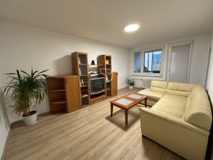 Príjemný 3 izbový zariadený byt + 2loggie - JURIGOVO NÁMESTIE