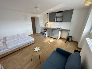 Malý byt s veľkou dušou - 1-izbový apartmán na Banke