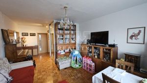 TUreality ponúka praktický 4 izbový byt, pivnica, výťah, loggia, BA V.- Petržalka