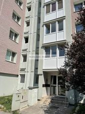 REALITY GOLD - Bratislava s.r.o. ponúka na predaj 3 izbový byt Kopčianska ul.