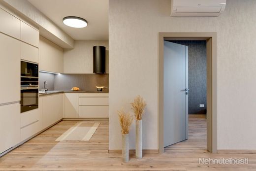 NEO – veľký 2i byt v centre mesta v novostavbe, možnosť odpočtu DPH z ceny