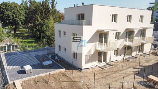 Nové 2-izb. byty, terasa, parkovanie, Železničná ulica Bratislava. - obrázok