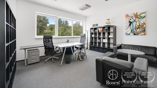 BOSEN | Prenájom novostavby kancelárskych priestorov, Betliarska, Petržalka, 293 m2