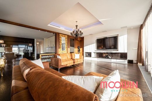Luxusný, veľkometrážny 4-izbový byt s nadštandardnou terasou s panoramatickým výhľadom