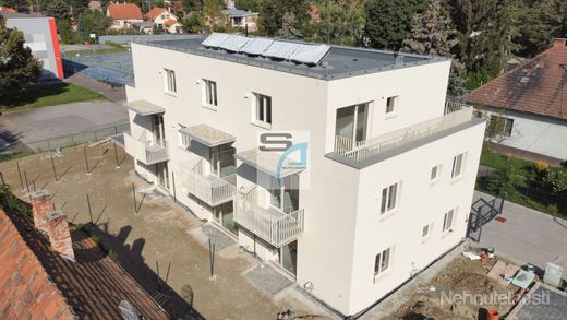 Nové Bývanie, 2-izb. byty, terasa, parkovanie, Železničná ulica Bratislava. - obrázok
